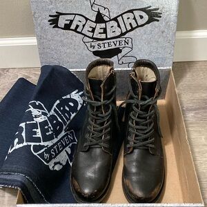 Freebird Manchester black leather boots